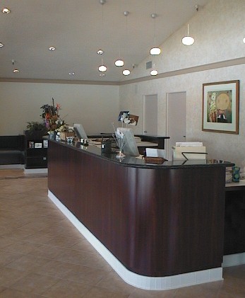 reception.JPG (33623 bytes)